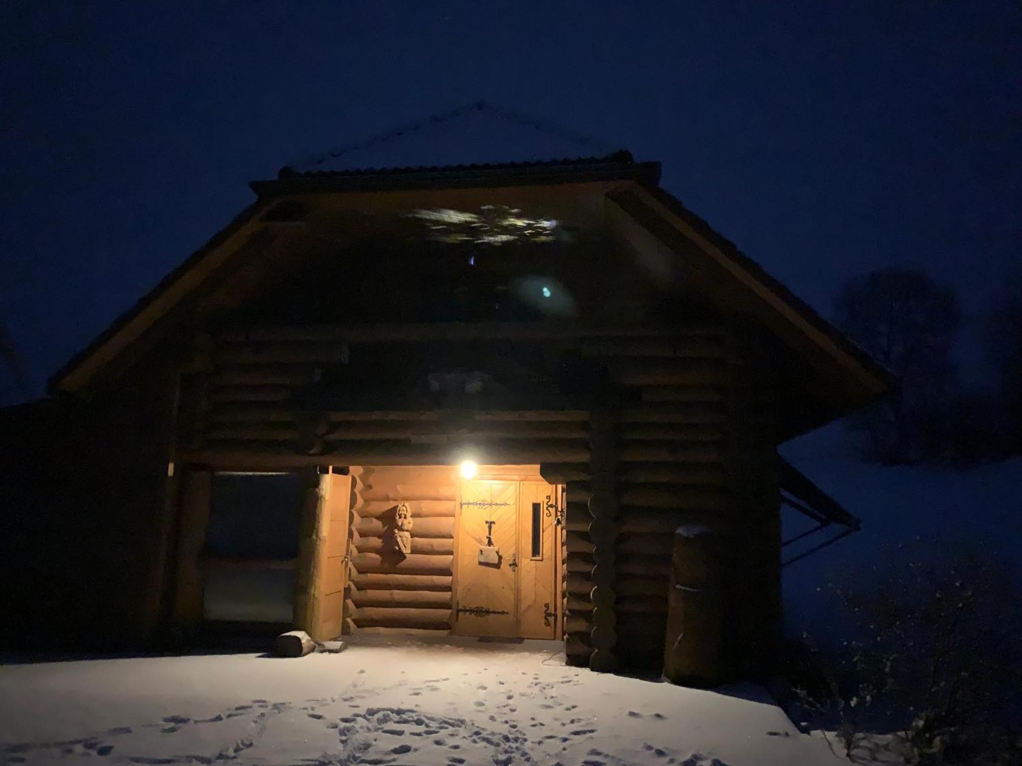 Hotel Kundzini Bīriņi Exterior foto
